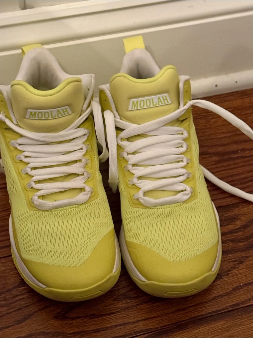 MOOLAH Yellow Basketball Sneakers